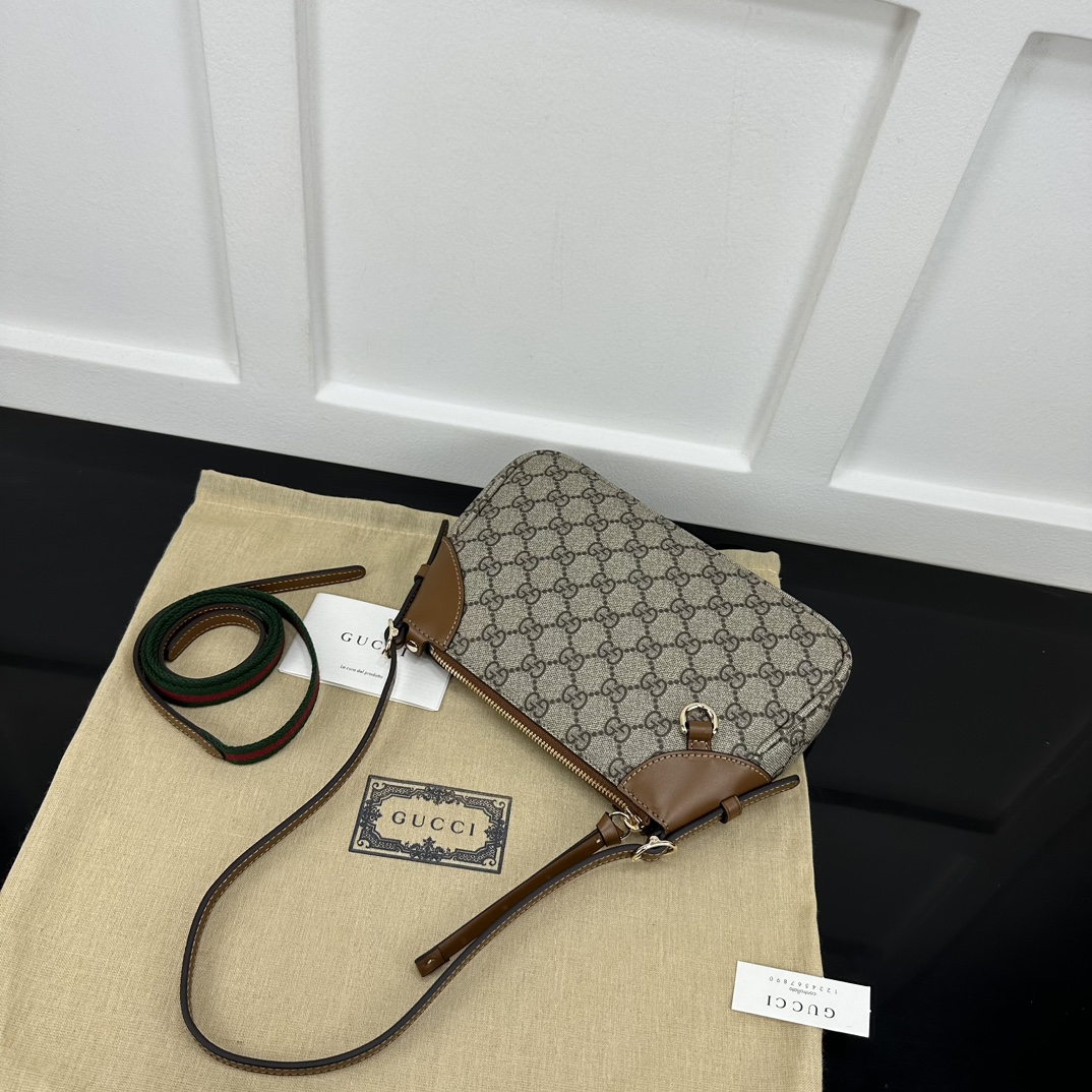 Gucci Satchel Bags